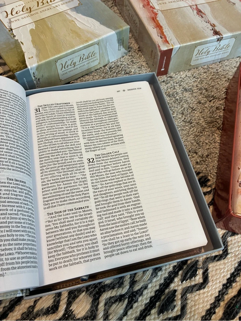 New Notetaking Bibles from Anne Neilson. Choose 1!!